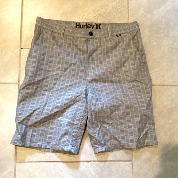 Nike Other - NWOT Nike Dri Fit Hurley Gray Flat Front Shorts Lightweight Casual Wear